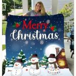 Green fleece blanket From Buymesomethingsweet.com